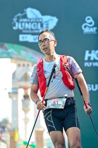 BIB: 140
                            <button type="button" onclick="openModal(24887221)" class="btn btn-primary btn-sm float-right btn-popup" data-toggle="modal" data-target=".modal-high-quality">
                        <i class="fas fa-shopping-cart"></i> Add to Cart
                    </button>
                                            <button type="button" onclick="isThisMe(24887221, true)" class="btn btn-success btn-sm float-right btn-popup btn-isme hidden" data-toggle="tooltip" data-placement="bottom" title="นี่คือรูปของคุณใช่ไหม คลิกที่นี่เพื่อเอาเข้าอัลบั้ม">
                        <i class="fas fa-plus"></i> Add to album
                    </button>
                    <button type="button" onclick="isThisMe(24887221, false)" class="btn btn-warning btn-sm float-right btn-popup btn-isnotme hidden">
                        <i class="fas fa-ban"></i> Remove from album
                    </button>